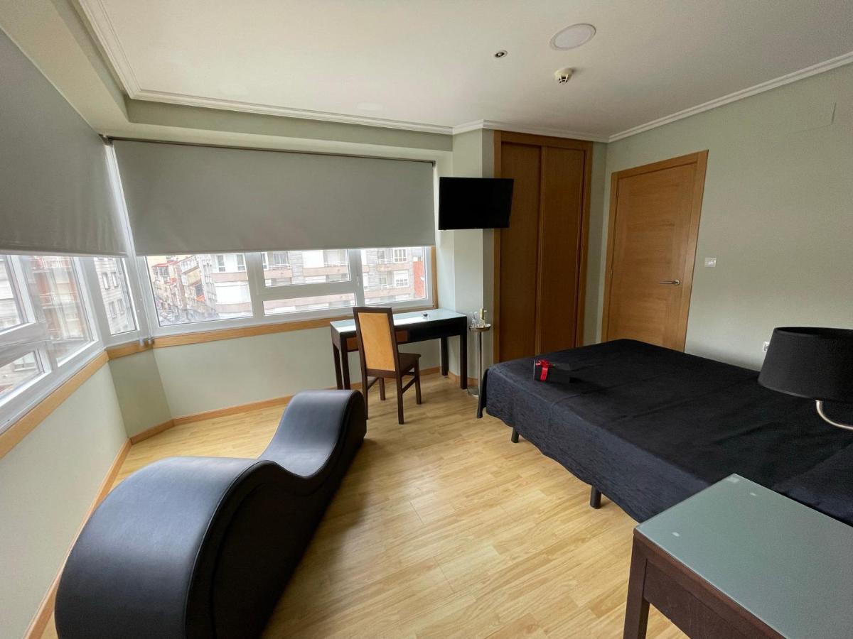Aparthotel Arenteiro Carballino Ngoại thất bức ảnh