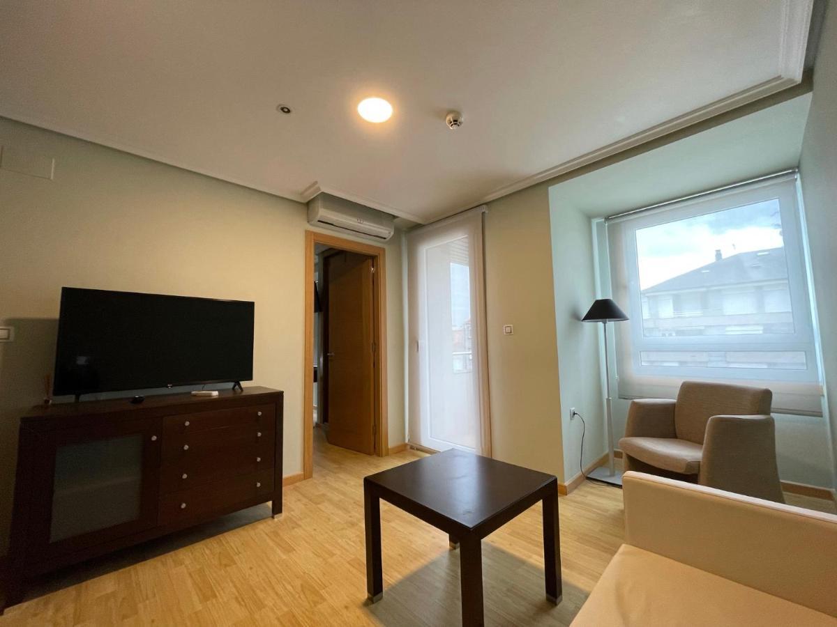 Aparthotel Arenteiro Carballino Ngoại thất bức ảnh