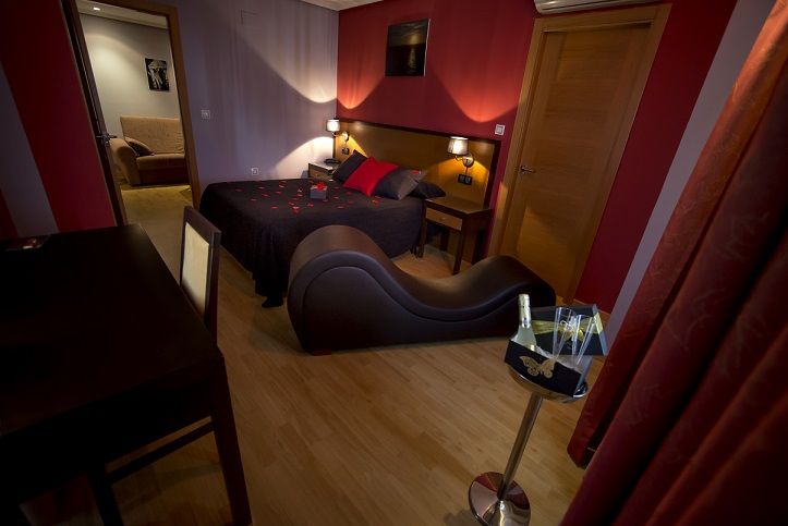 Aparthotel Arenteiro Carballino Ngoại thất bức ảnh