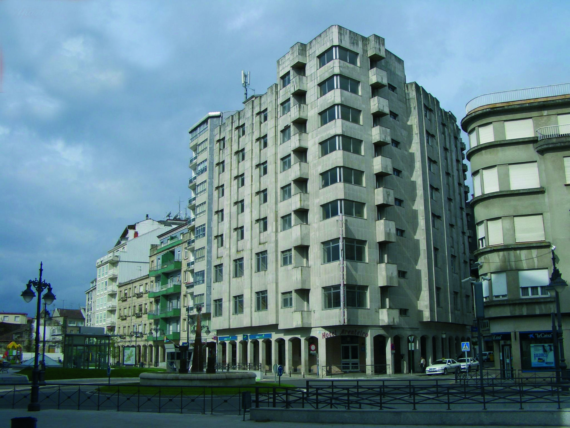 Aparthotel Arenteiro Carballino Ngoại thất bức ảnh